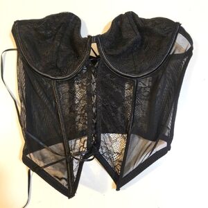 SPIRIT Blac Lace Bustier size M